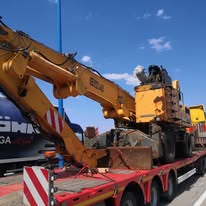 transport niskopodwoziowy morski kontenerów silosów maszyn budowlanych ponadnormatywny