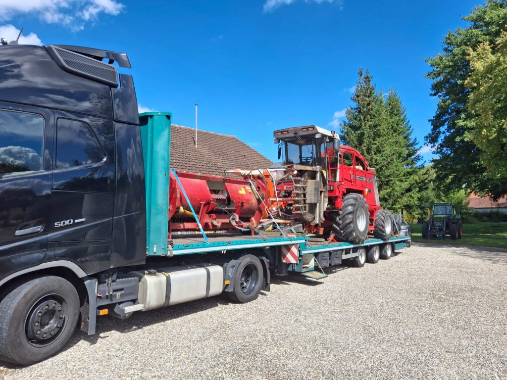 transport niskopodwoziowy , ponadgabarytowy