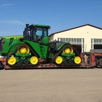 lowbed transport john deere 9620rx tracked tractor europe