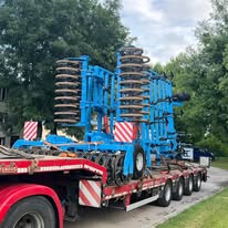 oversized lowbed transport heavy machinery europe.jpg